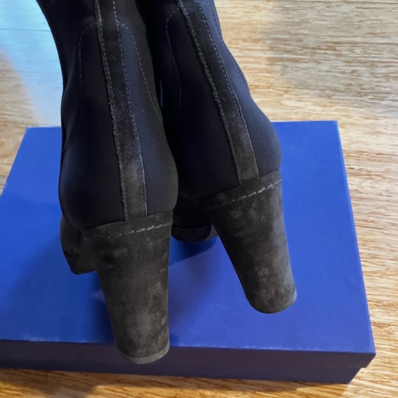 Charcoal grey suede Stuart Weitzman high heel ankle boot - Picture 6 of 13